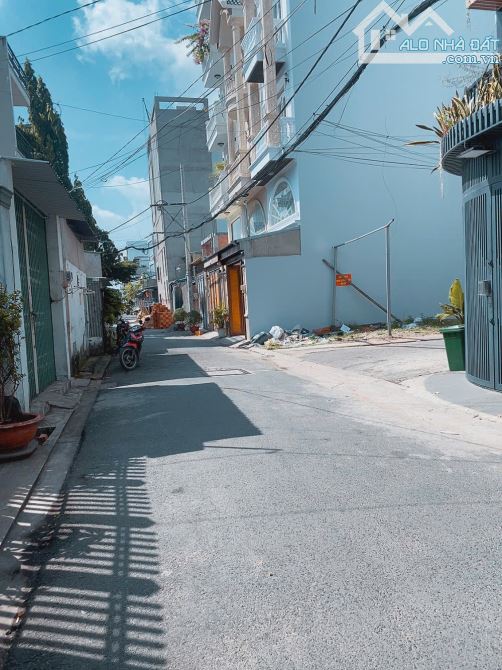 BÁN NHÀ 5 TẦNG GÒ VẤP – HẺM 8M – NỘI THẤT CAO CẤP – GIÁ CHỈ 9.5 TỶ – LÊ ĐỨC THỌ