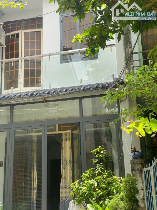 XE HƠI ĐỖ CỬA NHÀ 4.3M NGANG – TRUNG TÂM P. THỚI AN – GIÁ MỀM DƯỚI 4TY TL