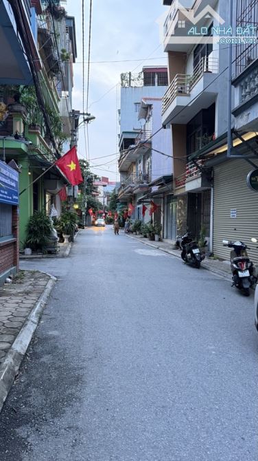 Trâu Quỳ Trục Chính An Đào - Mặt Vườn Hoa Công Viên_50m + Ở Đầu Tư Cực Tốt