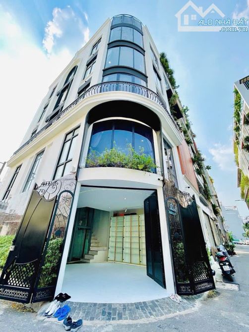 Siêu phẩm mới xây 2 mặt tiền, đường 10m gần Cityland Gò Vấp, ngang 5m, 6 tầng thang máy