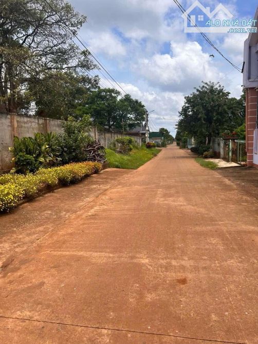 Bán đất tặng nhà kho hẻm cấp 1 eapok