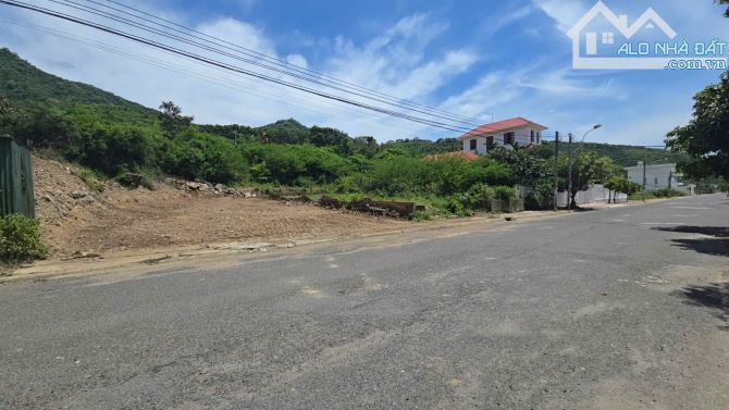 BÁN ĐẤT NHA TRANG ĐƯỜNG TRIỆU QUANG PHỤC