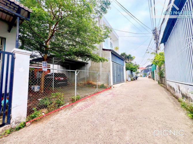Hẻm 235 Nguyễn Văn Cừ giá tốt khu vực, đường ô tô
