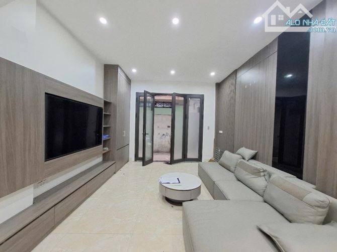 Siêu phẩm Văn tiến Dũng– 45m² x 5 tầng, giá chỉ hơn 6,6 tỷ