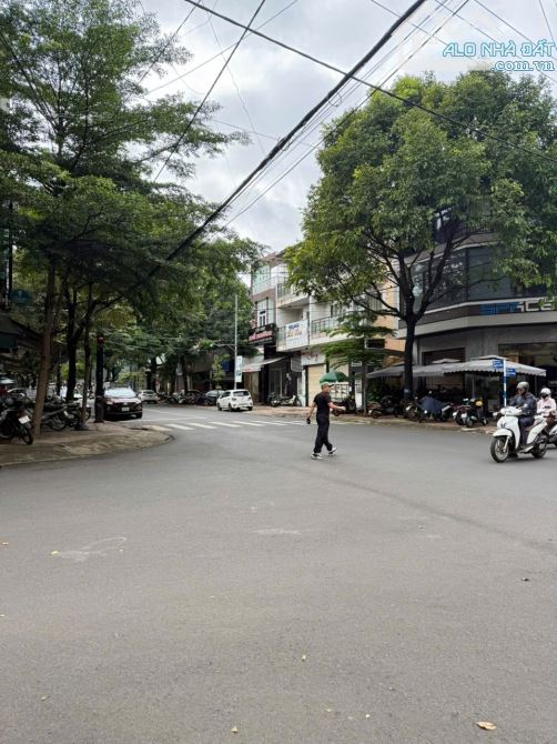 BÁN LÔ GÓC 2 MẶT TIỀN KINH DOANH,ĐƯỜNG HOÀNG DIỆU VÀ NGUYỄN TRI PHƯƠNG ( PHƯỜNG THÀNH CÔNG