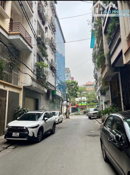 Cho thuê nhà Nguyễn Khánh Toàn – Cầu Giấy DT 85m x 5 tầng, ôtô đỗ cửa giá 40tr/th