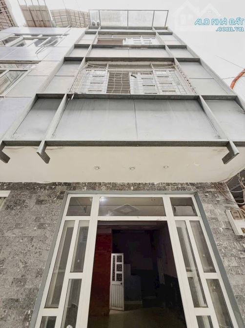 BÙI ĐÌNH TUÝ P24 BÌNH THẠNH -34m2- 4 Tầng - 4 PN - giá 5,2 tỷ