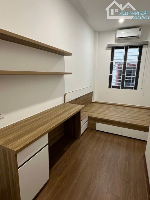 BÁN NHÀ TAM TRINH, NGÕ THÔNG, Ở LUÔN, TẶNG FULL NỘI THẤT, THANG MÁY, 45M2 GIÁ 11,2 TỶ