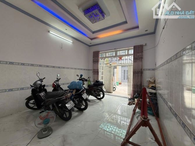 ⭐️ Giảm 500tr! Nhà Vuông SHR 2 tầng HXT 60m2 – Vườn Lài Quận 12