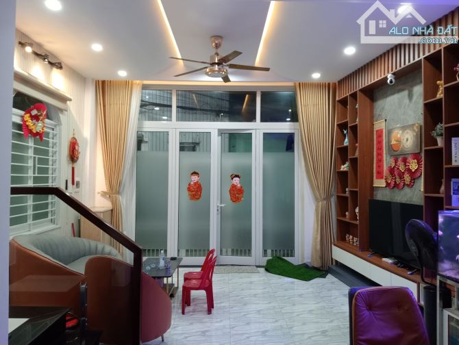 SIÊU HIẾM, 3 TẦNG, LÔ GÓC, NỞ HẬU, DUY NHẤT