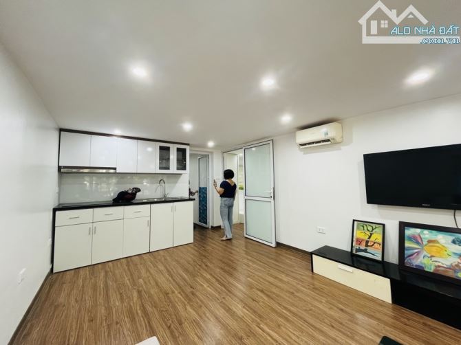 🏡 2.9 TỶ – BÁN CĂN HỘ TẬP THỂ LÁNG HẠ 80m² – KHÔNG GIAN XANH 🌿