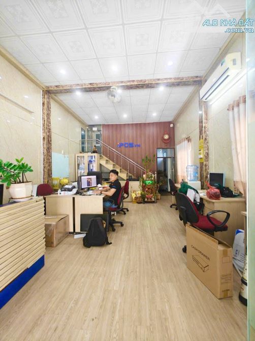 💥 SIÊU HOT – LÔ GÓC 2 TẦNG MẶT TIỀN 7,5M 💥  Nhà 2 tầng móng 4 tầng – 60,2m² nở hậu cực đ