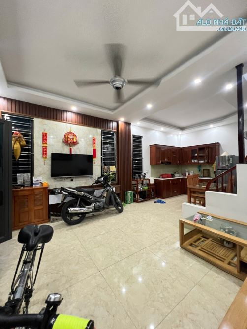 NHÀ ĐẸP QUANG TRUNG, NGAY GIÁP KHU Đô Thị PETRO