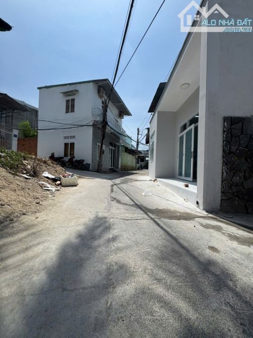 Cần Bán Nhanh Căn Nhà Đẹp - Giá Tốt Tại Vĩnh Hòa - Nha Trang.