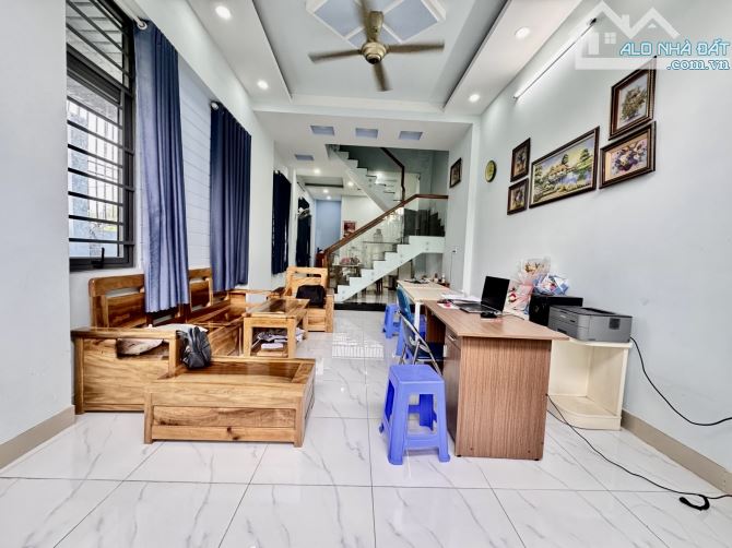 THỦ ĐỨC] NHÀ 3 TẦNG – NGANG 6M – 81M² – CHỈ 7.X TỶ
