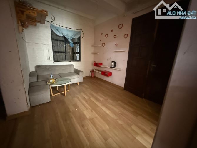 BÁN  CĂN HỘ TẬP THỂ CƠ KHÍ – TẦNG 2, 129 NGUYỄN TRÃI, THANH XUÂN. 80M2 – 2PN. 3,69 TỶ