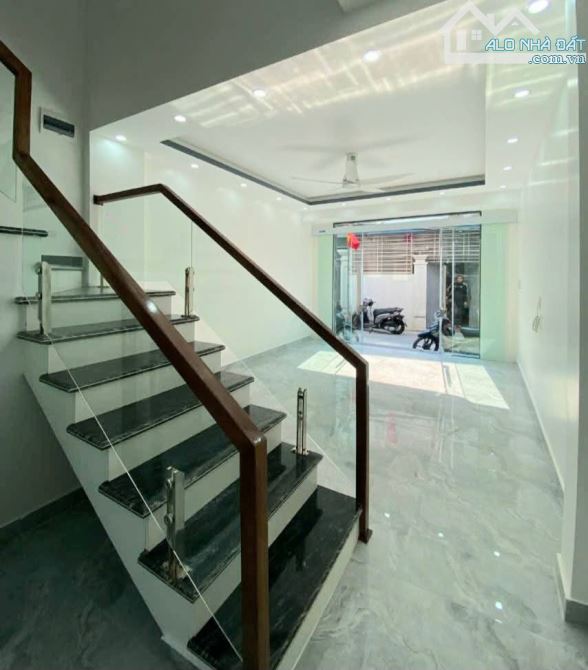Bán nhà ngõ nông rộng Phủ Thượng Đoạn, Đông Hải 1, Hải An. 46m²dn, 3 tầng, chỉ 2,79 tỷ