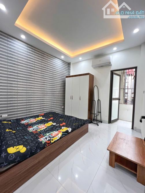 1n1b Trần Thái Tông_full đồ như hình_ban công thoáng_phòng sạch sẽ
