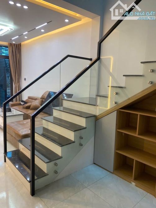 🏡 BÁN NHÀ 2 TẦNG MỚI TINH – LÝ NHÂN TÔNG