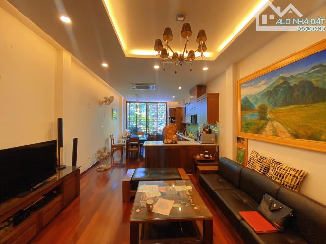 BÁN NHÀ PHÂN LÔ ĐẸP NHẤT KĐT ĐỊNH CÔNG – HOÀNG MAI, ĐƯỜNG Ô TÔ RỘNG, GẦN PHỐ, KINH DOANH.