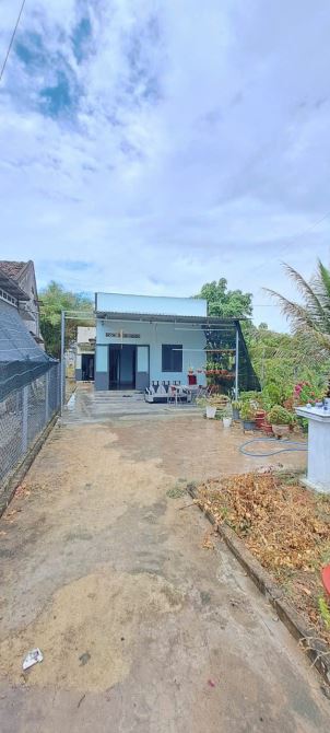 bán đất tặng nhà mặt tiền đường nhựa ở Diên Đồng