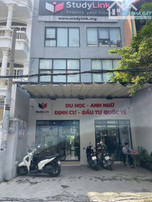 Bán nhà HXH Sư Vạn Hạnh P.12 Q10, DT 7x15m CN 97m², KC 3 tầng HĐT 52tr/tháng giá 34 tỷ