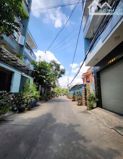 NHÀ 4 TẦNG HƯƠNG LỘ 2 - BÌNH TÂN – DT 64M2 – 5,3T¥ - NGAY CHỢ NGÃ 4 XÃ