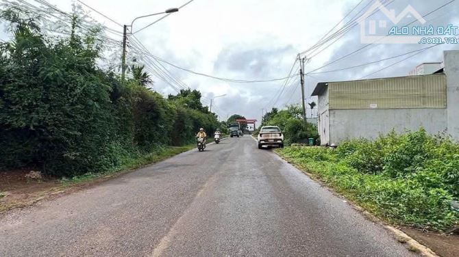 Cần Bán Nhanh Lô Đất Hẻm Cấp 1 Hồ Thôn 1 Đạt Lý BMT