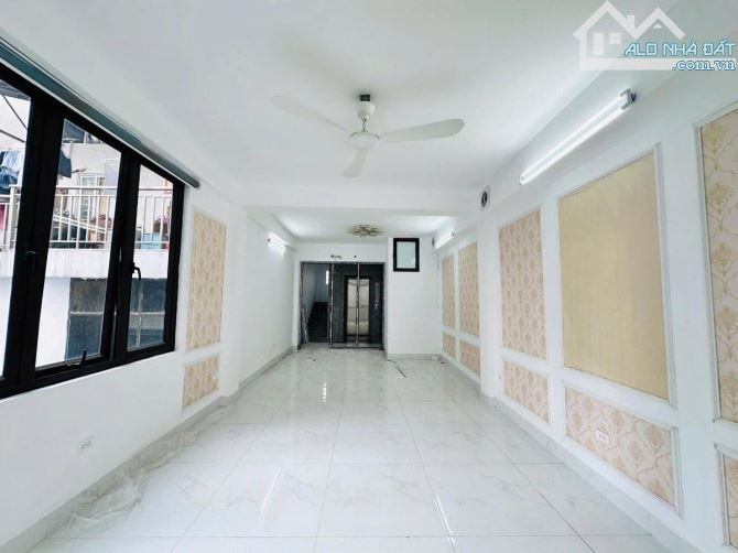 NGUYỄN KHANG 55m 6 TẦNG MẶT TIỀN 4.1m 15 TỶ TRUNG TÂM CẦU GIẤY THANG MÁY Ở NGAY KINH DOANH