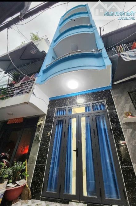 Nhà Mới 4 Tầng, 5PN, Ngay Trung Tâm Quận 8, Đường Tùng Thiện Vương, Chỉ 4,85 tỷ