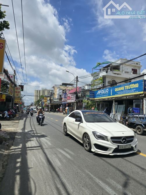 Vị trí VIP, Nhà nở hậu 7,5 x 54 mặt tiền Phan Huy Ích, Tân Bình.
