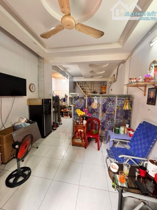 Nhà Hẻm xe hơi 5m - Phan Đăng Lưu - 43m2 - Chỉ nhỉnh 6 tỷ