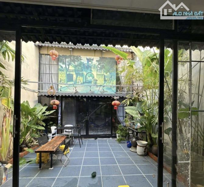 NHÀ MT ĐƯỜNG VŨ XUÂN THIỀU_ TIỆN ÍCH ĐẦY ĐỦ_ DT:100m2_ GIÁ: 6 tỷ 7 TL