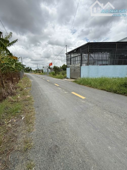 Đất MT Nguyễn Quang Đại  cách Cầu CHỢ TRẠM 1km 110m2 giá 1,35 tỷ