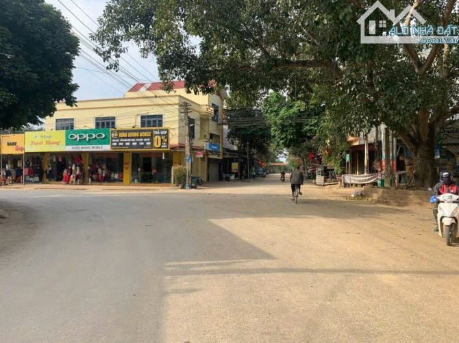 ĐẤT VEN ĐƯỜNG HỒ CHÍ MINH- CẠNH KHU CÔNG NGHIỆP LỚN