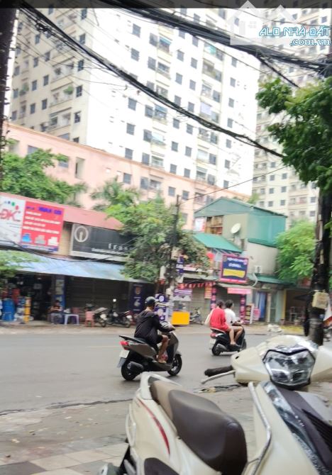 CẦN BÁN NHÀ CẤP 4 –PHAN TRỌNG TUỆ – 15M RA PHỐ.GIÁ ĐẦU TƯ –
