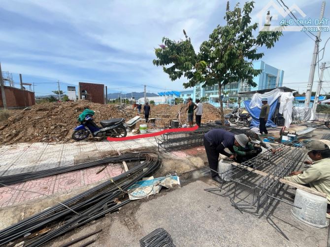Bán lô đất đường 16m, đường thông  khu TĐC Ngọc Hiệp, phường Tây Nha Trang. - Diện tích: 9