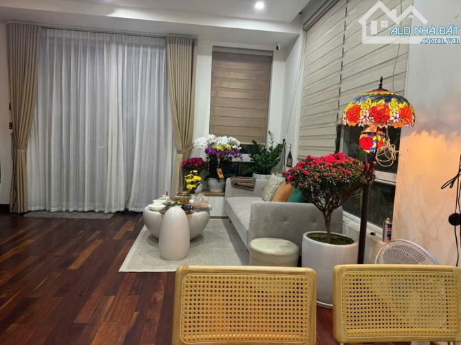 🥇 Bán nhà biển 2 mặt kiệt đường ô tô Đinh Thị Hòa (54 m2), Sơn Trà - Đà Nẵng, 7.8 tỷ tl