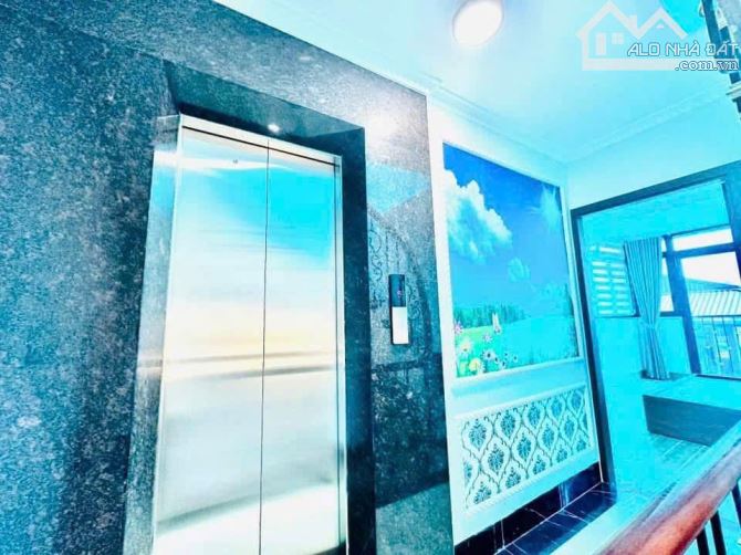 Bán nhà phân lô Cổ Nhuế ở ngay 35m 6 tầng thang máy, lô góc , nở hậu nội thất đẹp 7 tỉ x