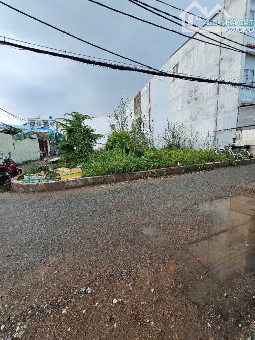 bán đất 100m2, phú thuận, huỳnh tấn phát, hẻm xe hơi, 2 mặt tiền nhỉnh 7 đồng