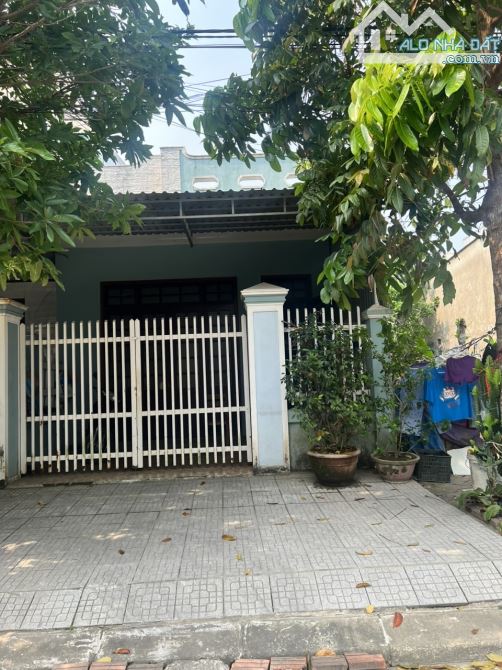 Bán nhà cấp 4 KQH Hương Long, TP Huế, chỉ 2 tỷ