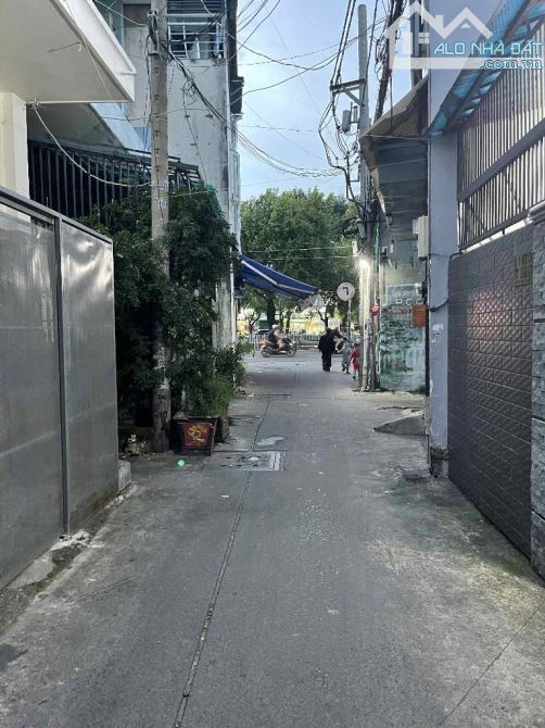 🌹🌹 CHỦ NGỘP, BÙI THỊ XUÂN, 93m2, 4 TẦNG, 13 PN. DT: 50TR/THÁNG. NHỈNH 11 TỶ 🌹🌹