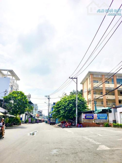 Chỉ Hơn 2 Tỷ, Có nhà 2 Tầng P15 Quận 8, Lưu Hữu Phước, DT:3,1*10, SHR, 2PN, Ko Quy Hoạch.