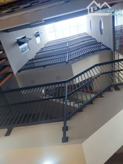 BÁN NHÀ MẶT TIỀN BÀN CỜ KHU TÔ HIỆU - 76M2 (4.2x18) 5 TẦNG XÂY TÂM HUYẾT - ĐƯỜNG 12M