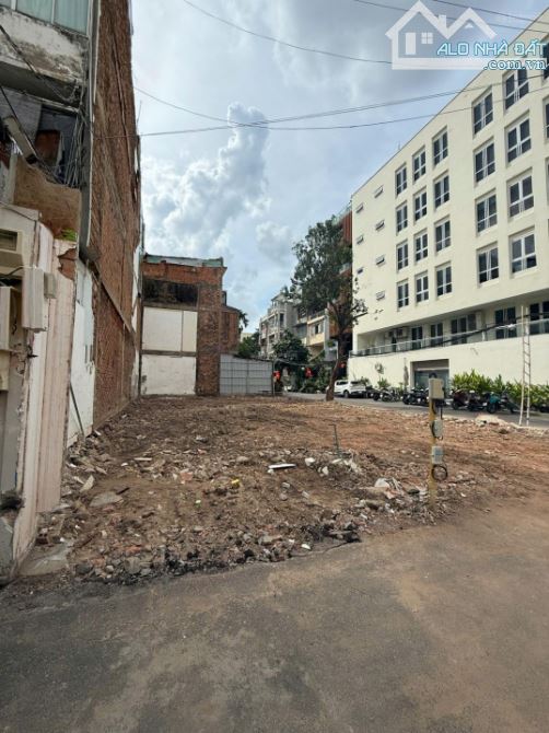 Bán siêu phẩm hiếm có MT Hai Bà Trưng P8 Quận 3, DT; 11x22m, vuông vức, Gía chỉ 85 tỷ