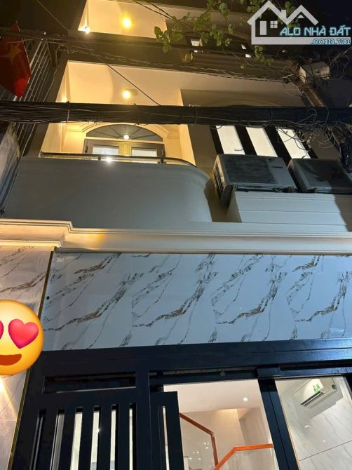 HẺM Ô TÔ THẲNG 1 TRỤC, BÁN NHÀ THÍCH QUẢNG ĐỨC, PHÚ NHUẬN 4 TẦNG, 35M2, 6.95 TỶ TL