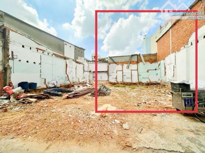 PHƯỜNG 16 LÊ ĐỨC THỌ XUẤT HIỆN LÔ ĐẤT CÓ BỀ NGANG KHỦNG  Chính chủ cần bán gấp lô đất phườ