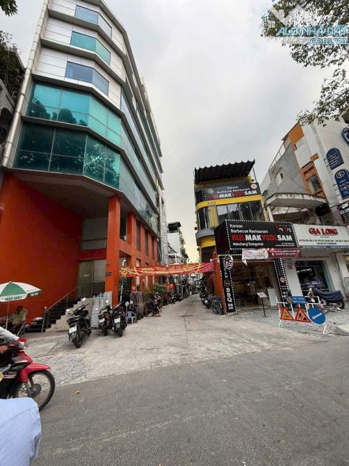 HÀNG HOT ! Siêu Phẩm GÓC 2MT Trần Hưng Đạo, P.PNL  | DT: 4,2X 20m | 4 Tầng | HĐT: 85tr