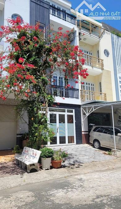Cho Thuê Nhà Trệt 3 Lầu Mới Đẹp Có Nội Thất KDC CTY 8, Phường Hưng Phú, TP. Cần Thơ.