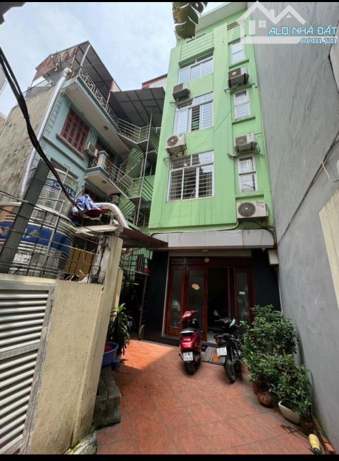 CĂN HỘ 5 TẦNG 9 PHÒNG KHÉP KÍN PHỐ LÁNG - Dòng tiền 50tr/tháng - Ngõ thông, gần phố